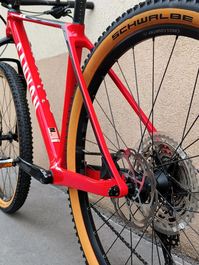 Canyon Exceed CF5 2022, vel M, carbon 29", TOP STAV