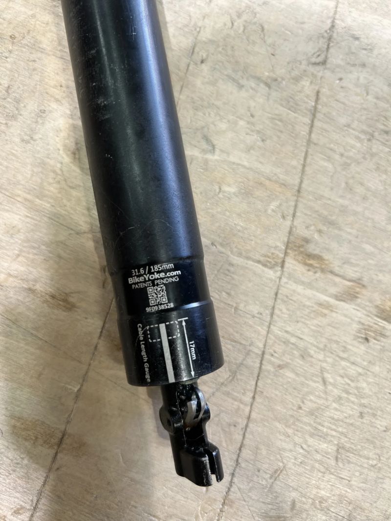 Teleskopická sedlovka BikeYoke Revive 185/31,6