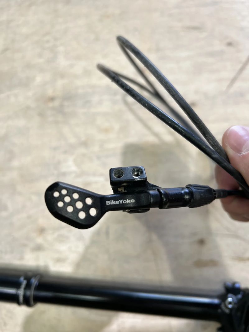 Teleskopická sedlovka BikeYoke Revive 185/31,6