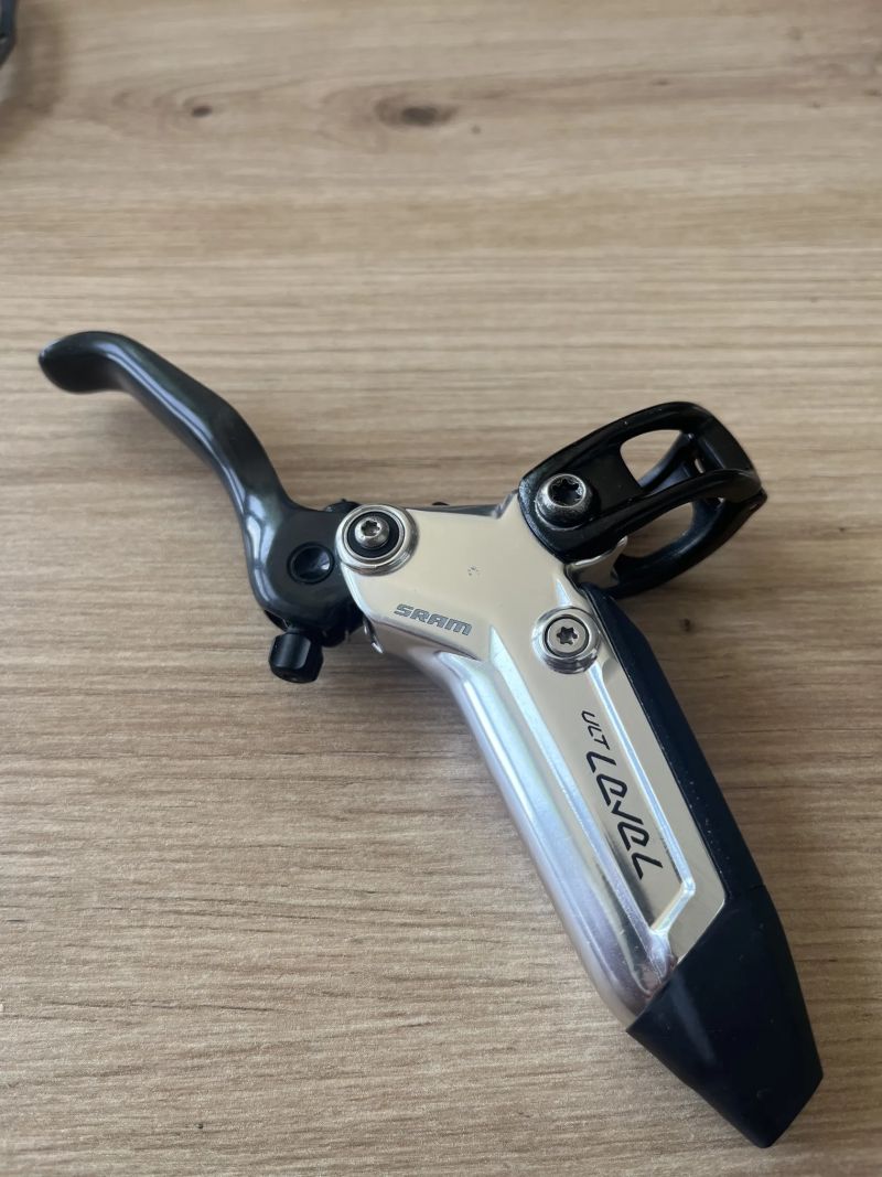Sram Level Ultimate Stealth