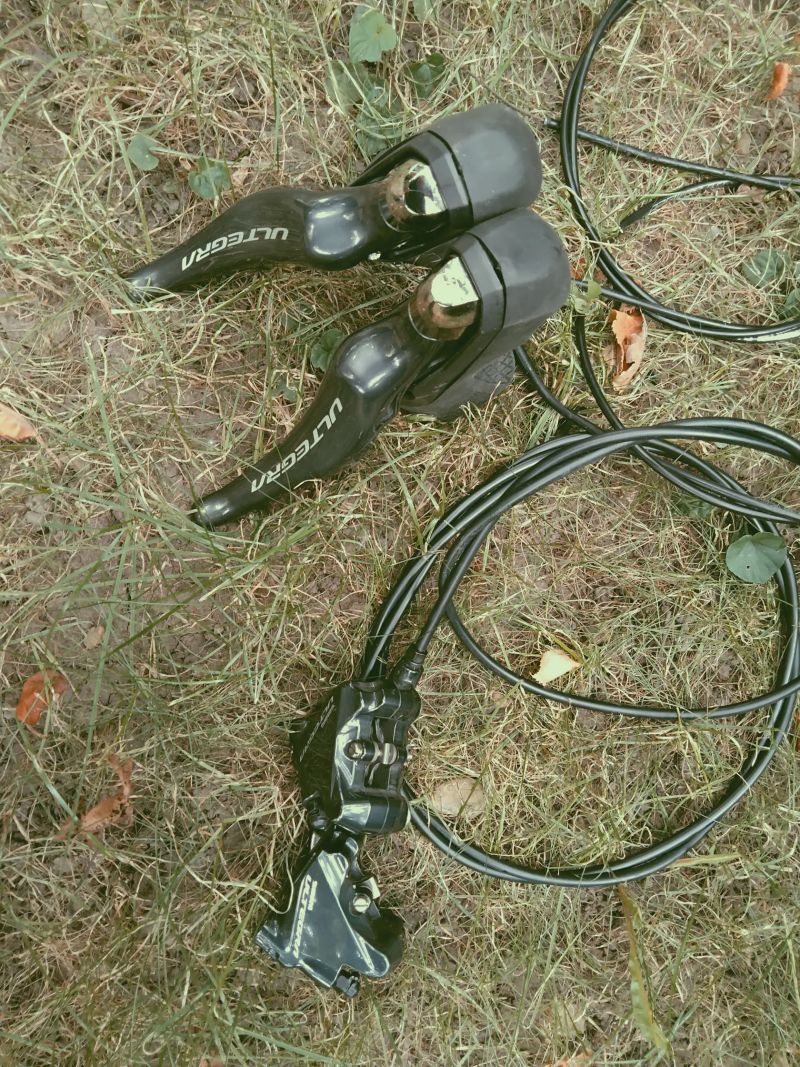 Brzdy a páky Shimano Ultegra 2x11 