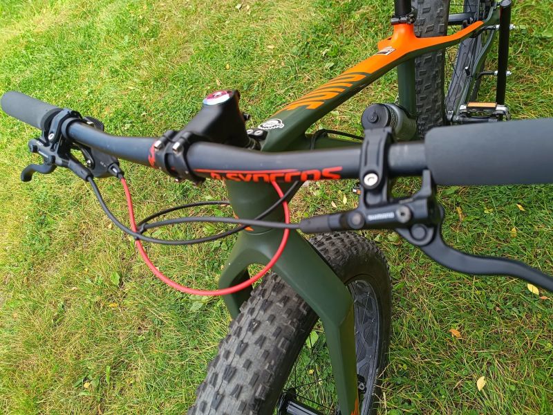 Canyon Dude cf 7 Carbon vel.S