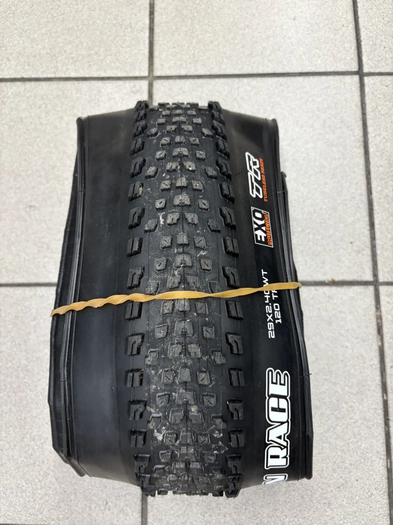 Maxxis Recon Race 2.4