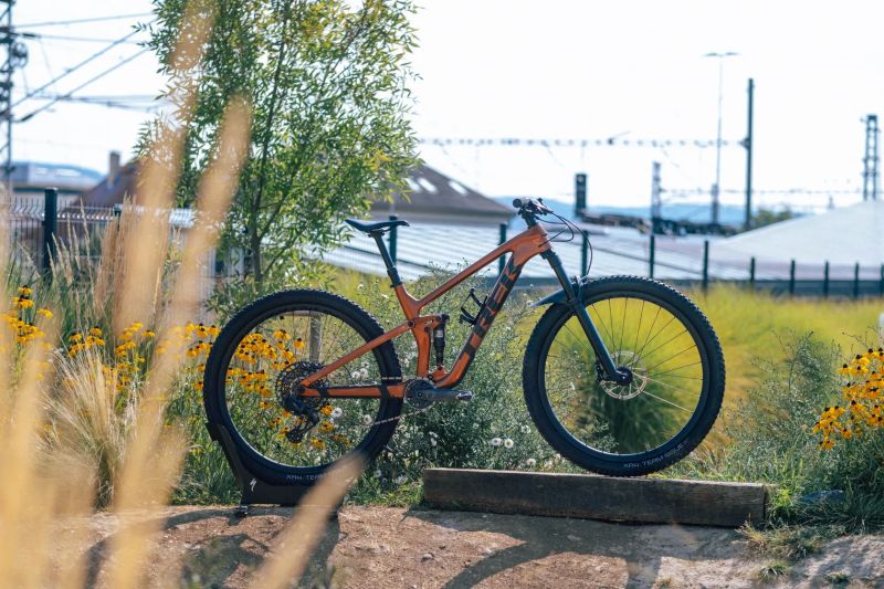 Trek Top Fuel 9.8 AXS