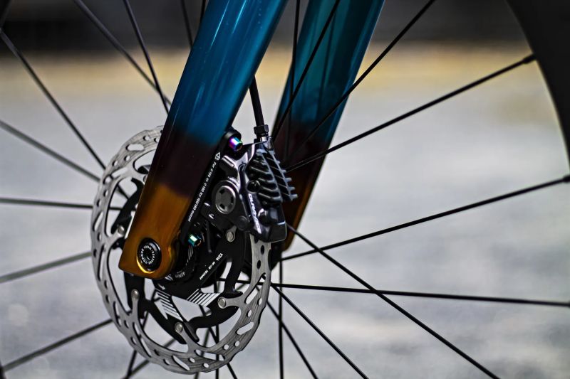 Trek Madone SLR 2024, Shimano Dura-Ace Di2 2x12, Bontrager