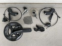 Silniční sada Shimano 105