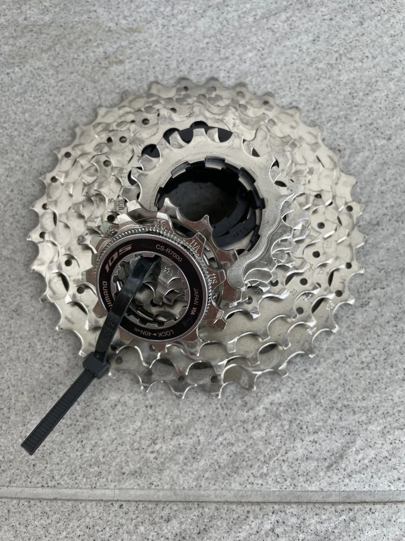 Silniční sada Shimano 105