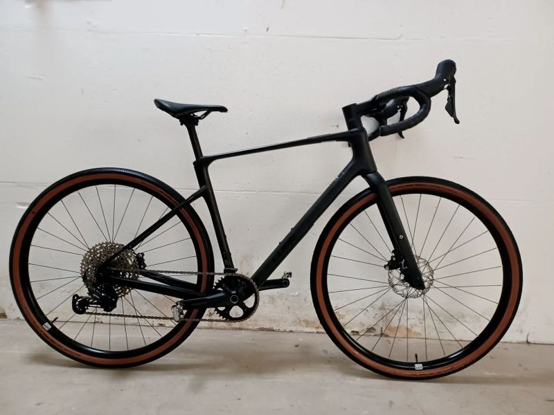 Gravel Cube Nuroad C:62 ONE 2025 carbon ́n ́glossy, velikost rámu M 