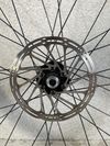 Zapletená kola Mondraker 29"