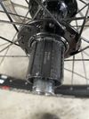 Zapletená kola Mondraker 29"