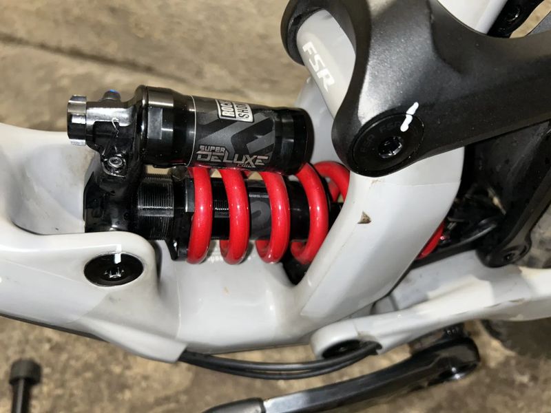 Specialized Enduro vel. S3 - provoz rámu od 12.3.2024