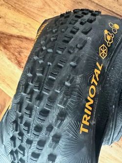 Continental Trinotal - Trail Grip - 29x2.40, černý