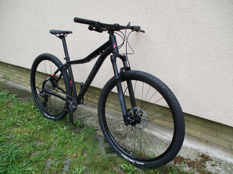 Nové dámské 29" kolo Maxbike M509D 17", vzduch. vidlice Rock Shox Judy, Shimano Deore1x11