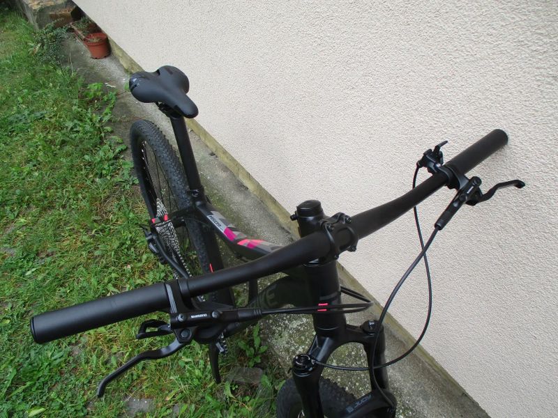 Nové dámské 29" kolo Maxbike M509D 17", vzduch. vidlice Rock Shox Judy, Shimano Deore1x11