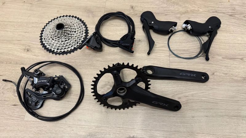 sada SHIMANO GRX 1x12