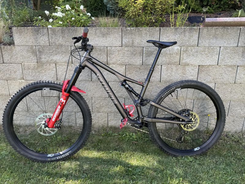 Specialized Stumpjumper Comp Alloy S4 2024, Marzocchi Bomber Z1