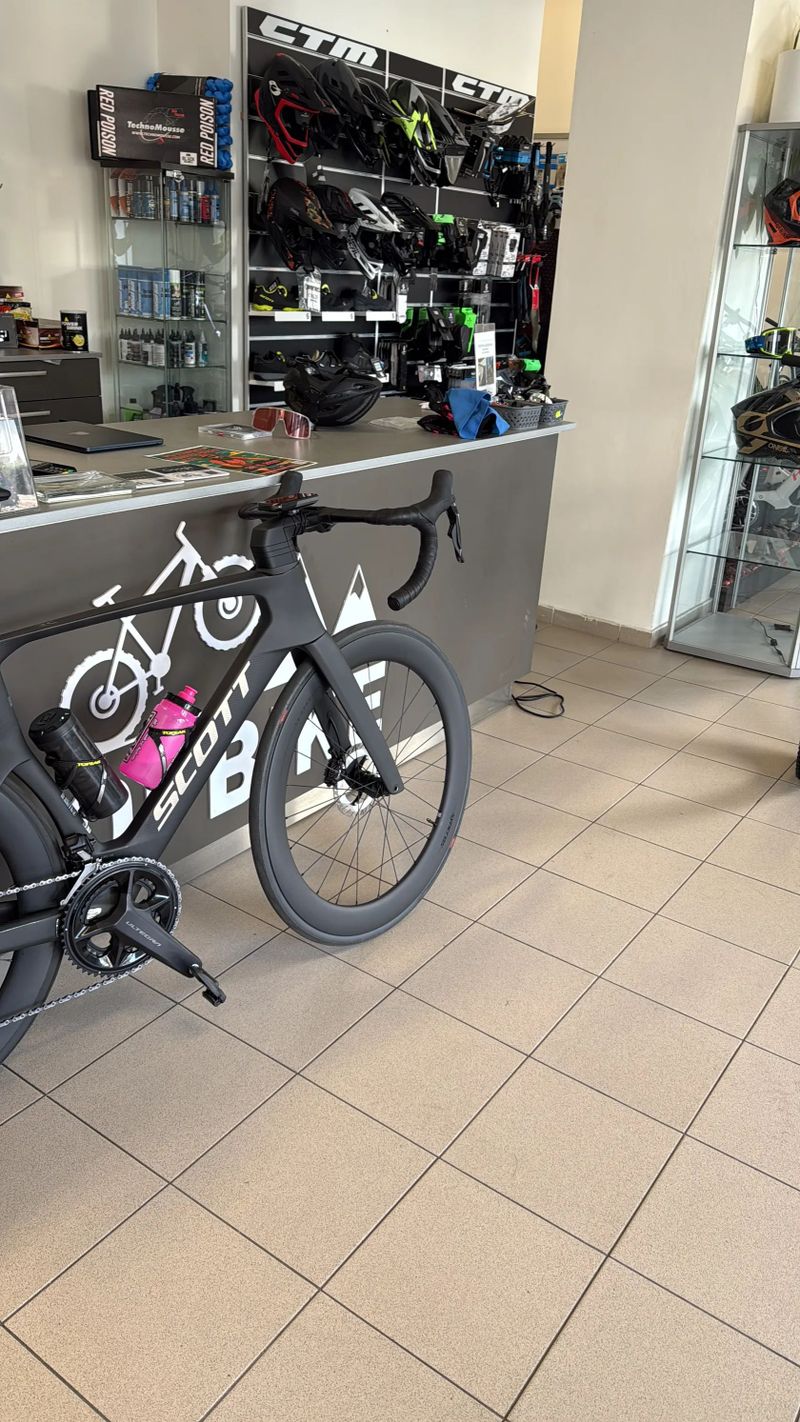 Scott Foil RC 10 black