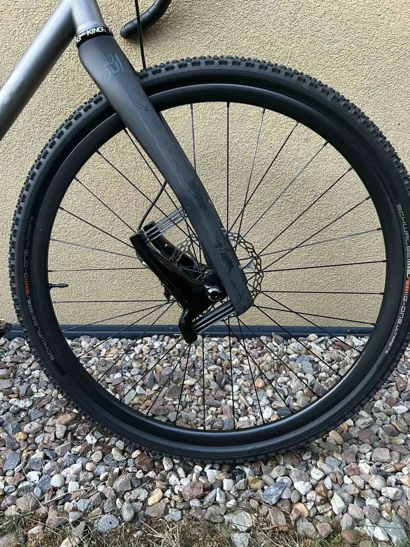 Karbonova gravel kola Ibis / Industry Nine