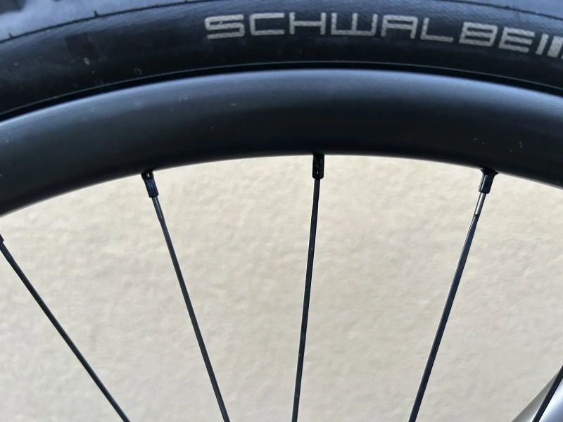 Karbonova gravel kola Ibis / Industry Nine