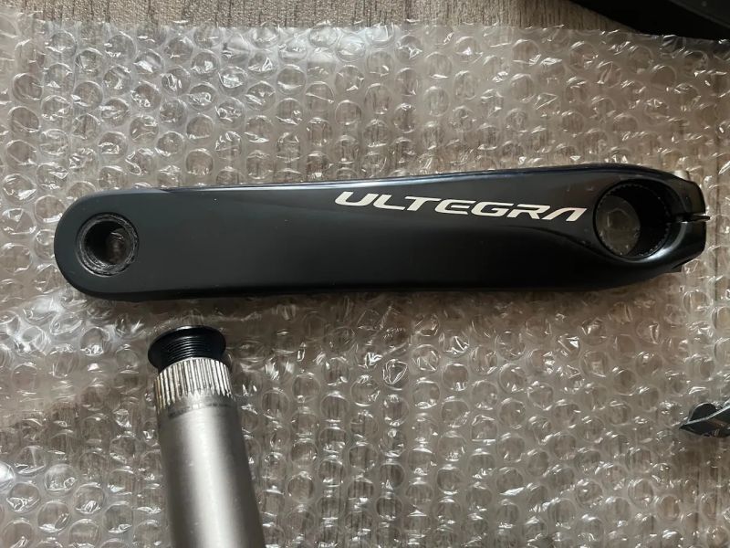 Kompletní sada Shimano Ultegra Di2 2x11s typ R8070, hydraulika/elektrika