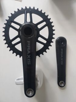 Karbonové Praxis Zayante 40T M30