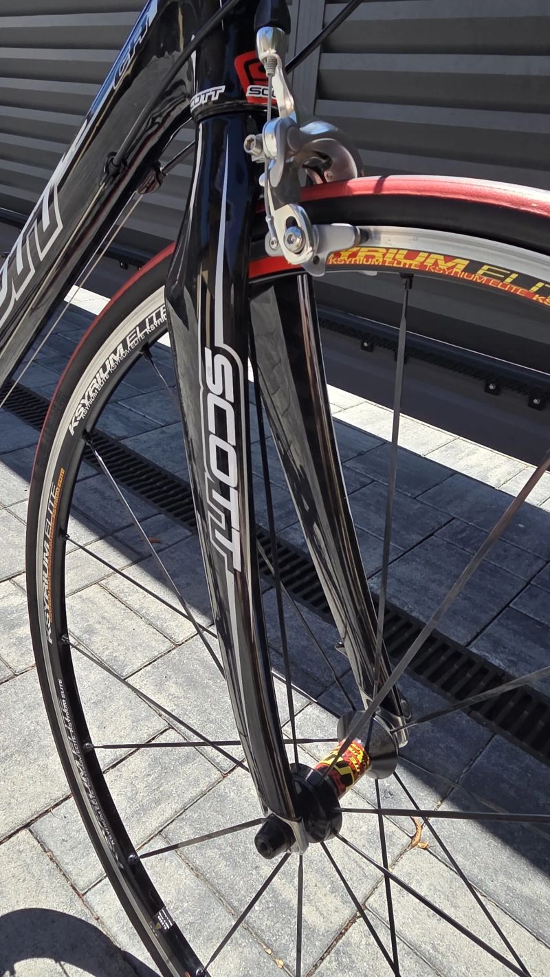 Scott CR1 PRO Carbon