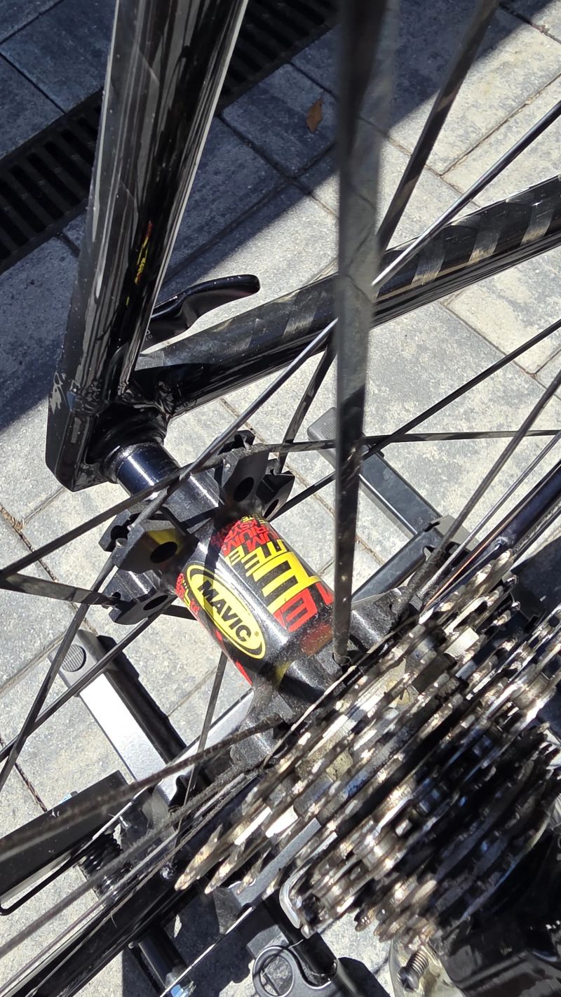 Scott CR1 PRO Carbon