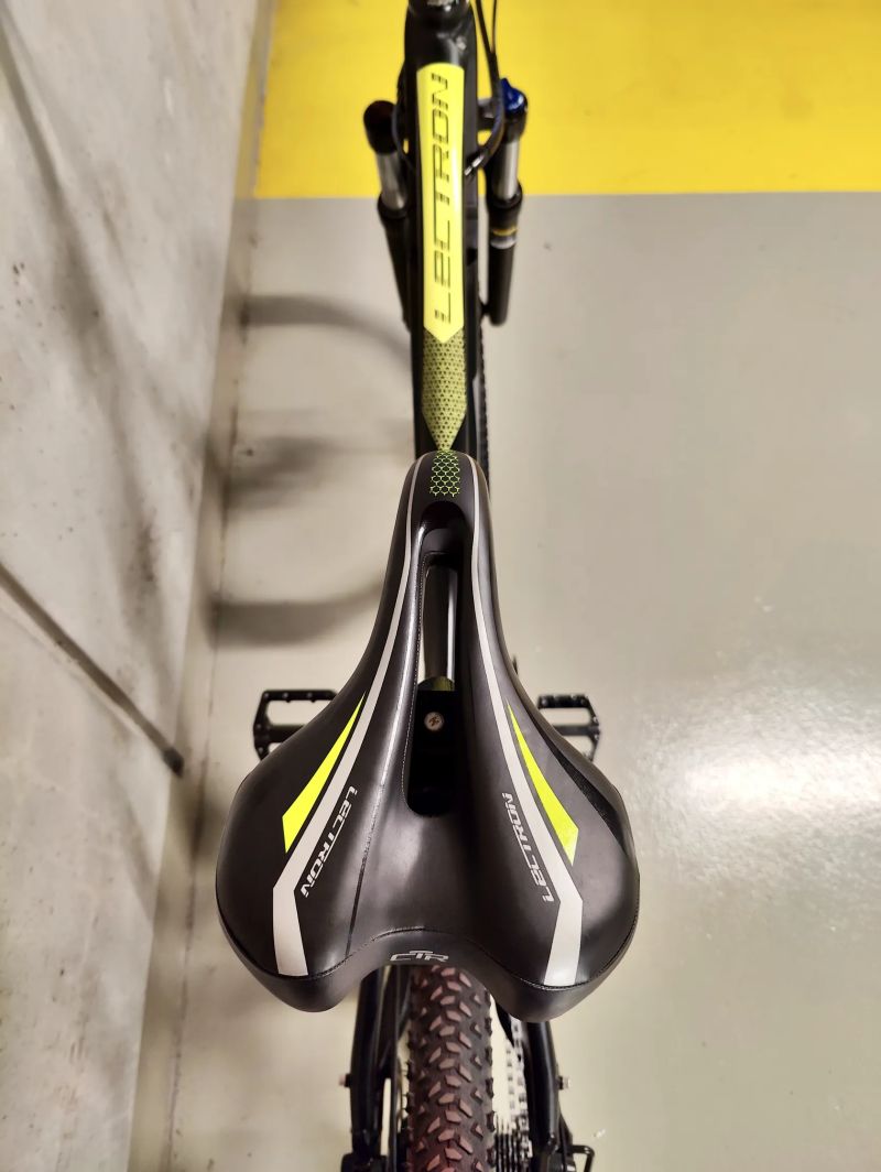 Kvalitní horské elektrokolo Lectron Montana RX, 27.5"
