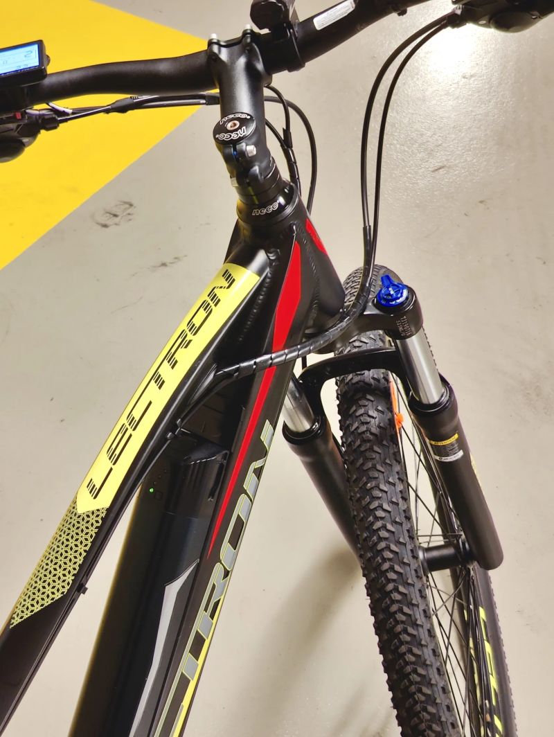 Kvalitní horské elektrokolo Lectron Montana RX, 27.5"