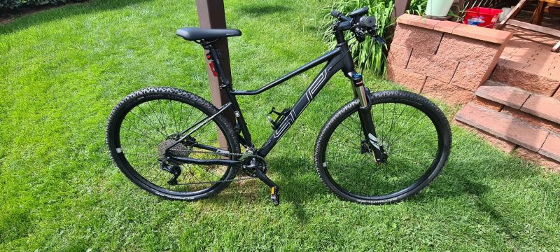 Superior XC 879 W 2022