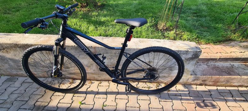 Superior XC 879 W 2022