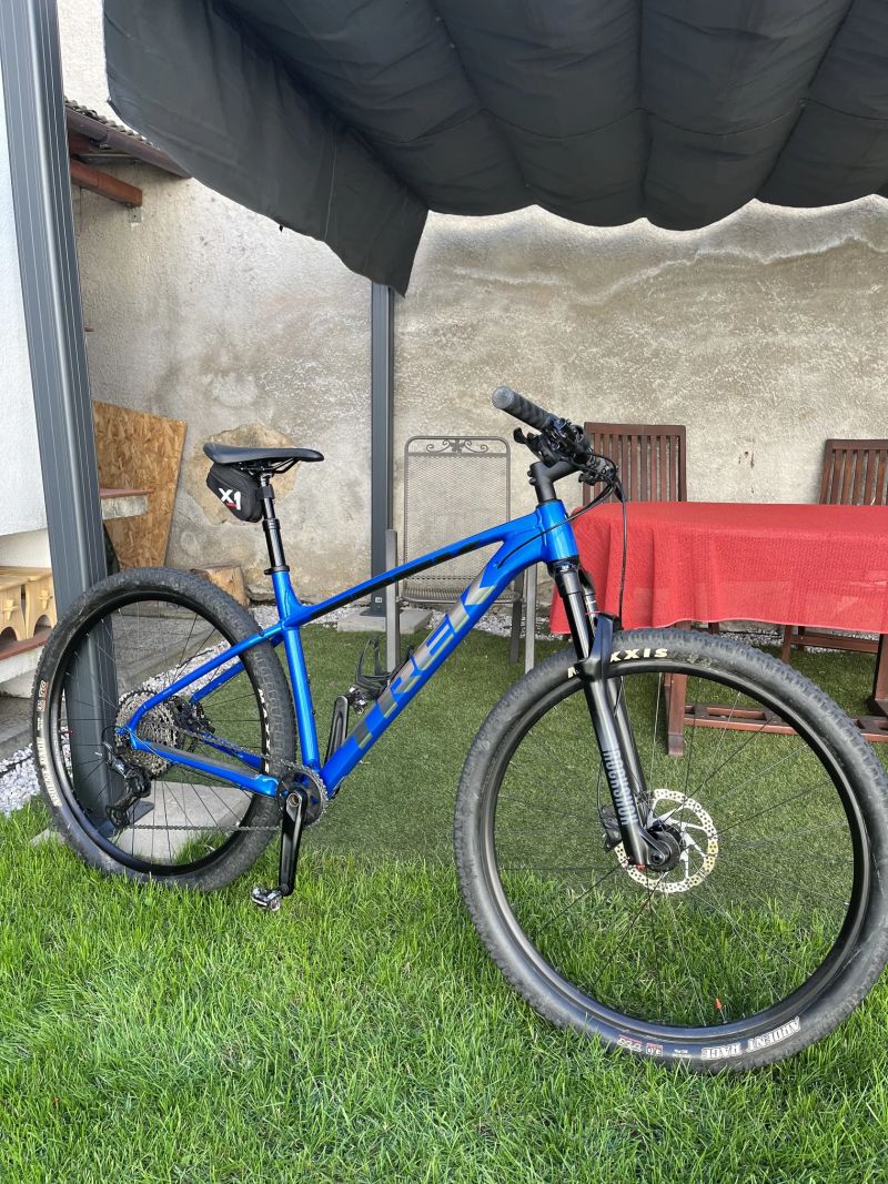 Trek X-Caliber 9 2022 Alpine Blue