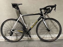 Scott Addict R4