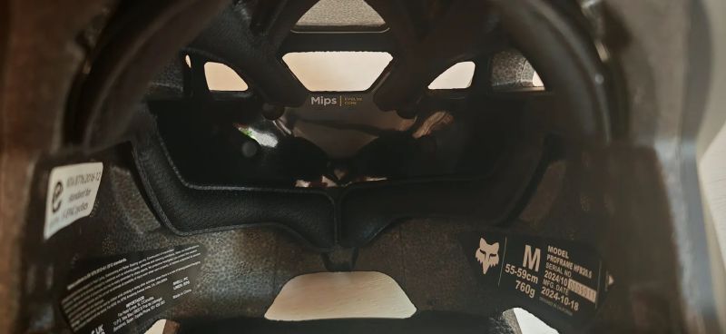 FOX Proframe Rizer Mips, MTB helma, přilba