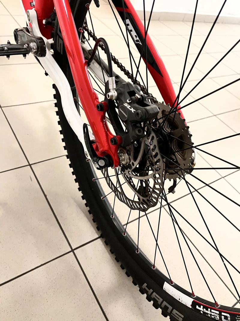 Specialized MTB celoodpružené