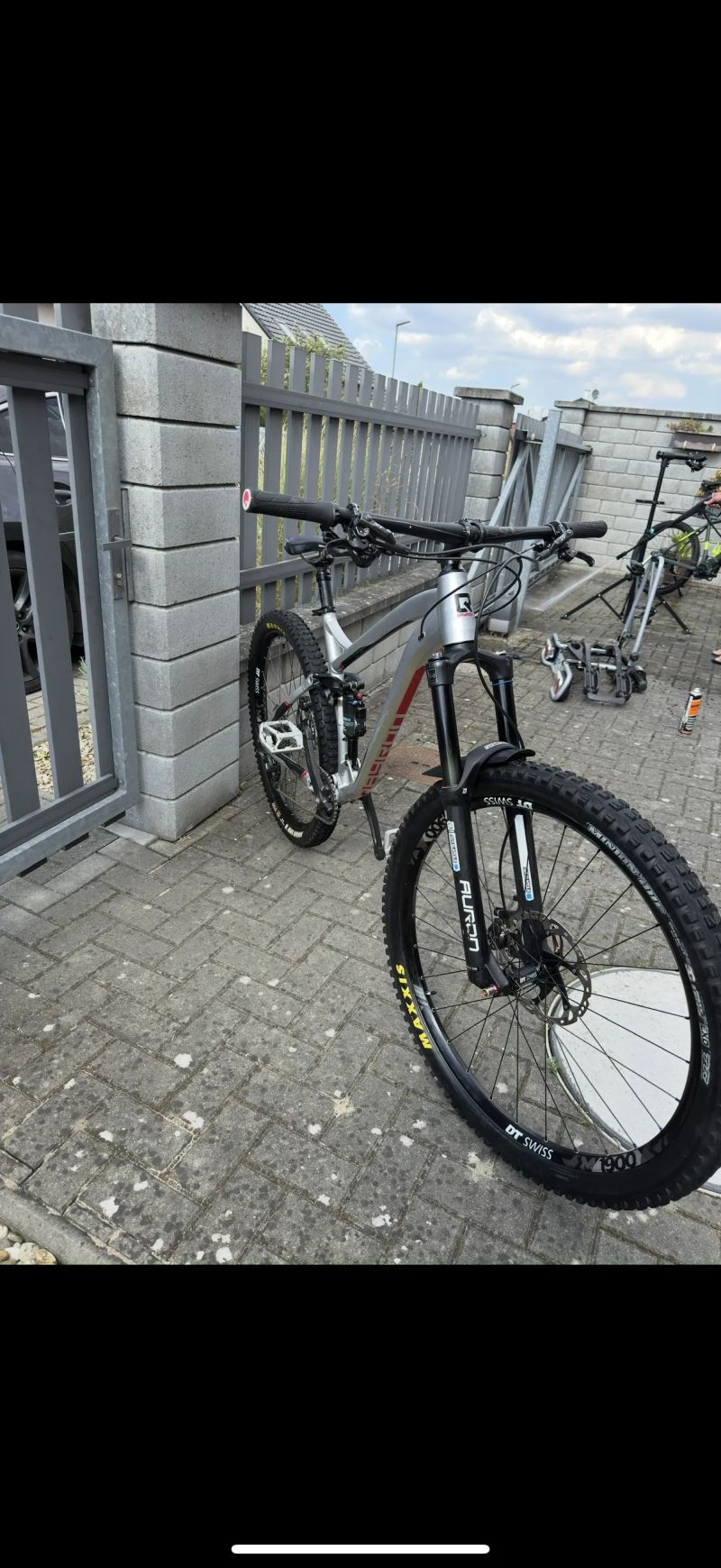 Qayron Carma 140 Q