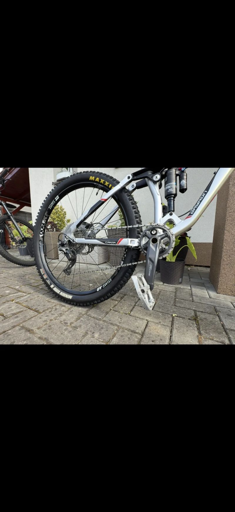 Qayron Carma 140 Q