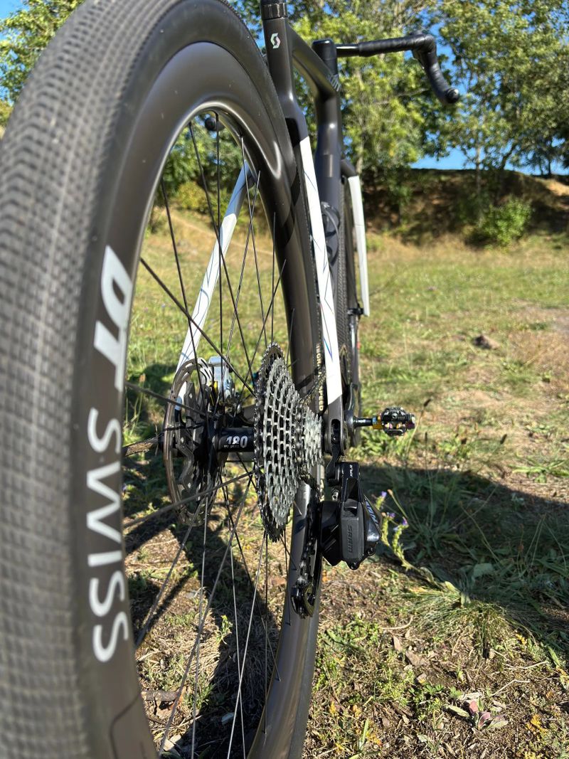 Gravel Scott Addict Tuned, vel L