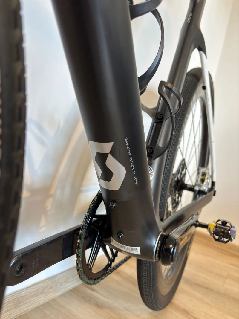 Gravel Scott Addict Tuned, vel L