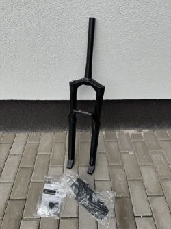 Vidlice DT Swiss F535 One 29" 150mm - Nova