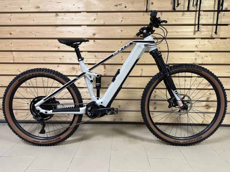 Elektrokolo BULLS SONIC EVO AM1 750Wh GREY NOVÉ