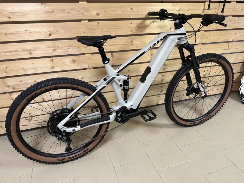 Elektrokolo BULLS SONIC EVO AM1 750Wh GREY NOVÉ