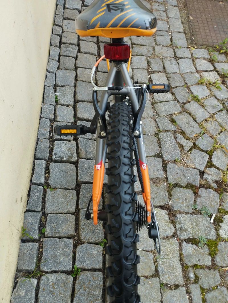 MTB kolo Rock Machine Surge 24, pro děti s výškou 115-155cm+dárek