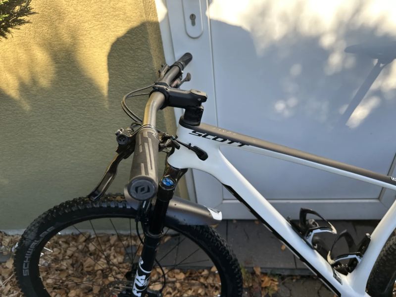 Scott SCALE 930