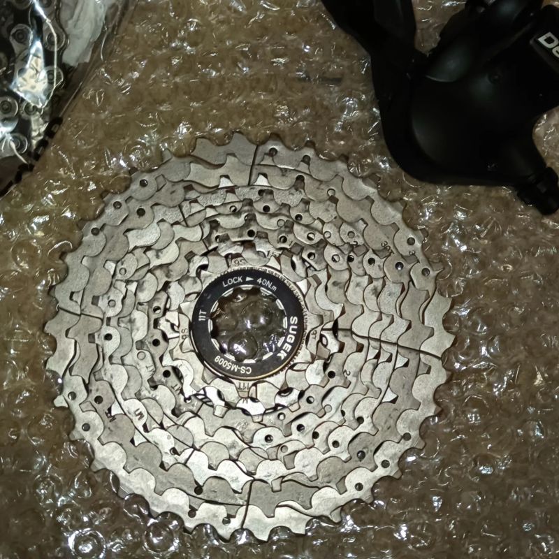 prodam shimano deore 9rychlosti sada retez,kazeta,prehazovacka,packa