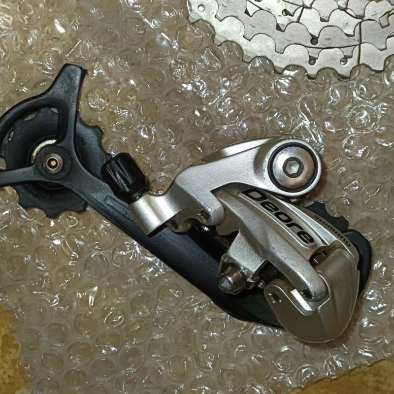 prodam shimano deore 9rychlosti sada retez,kazeta,prehazovacka,packa