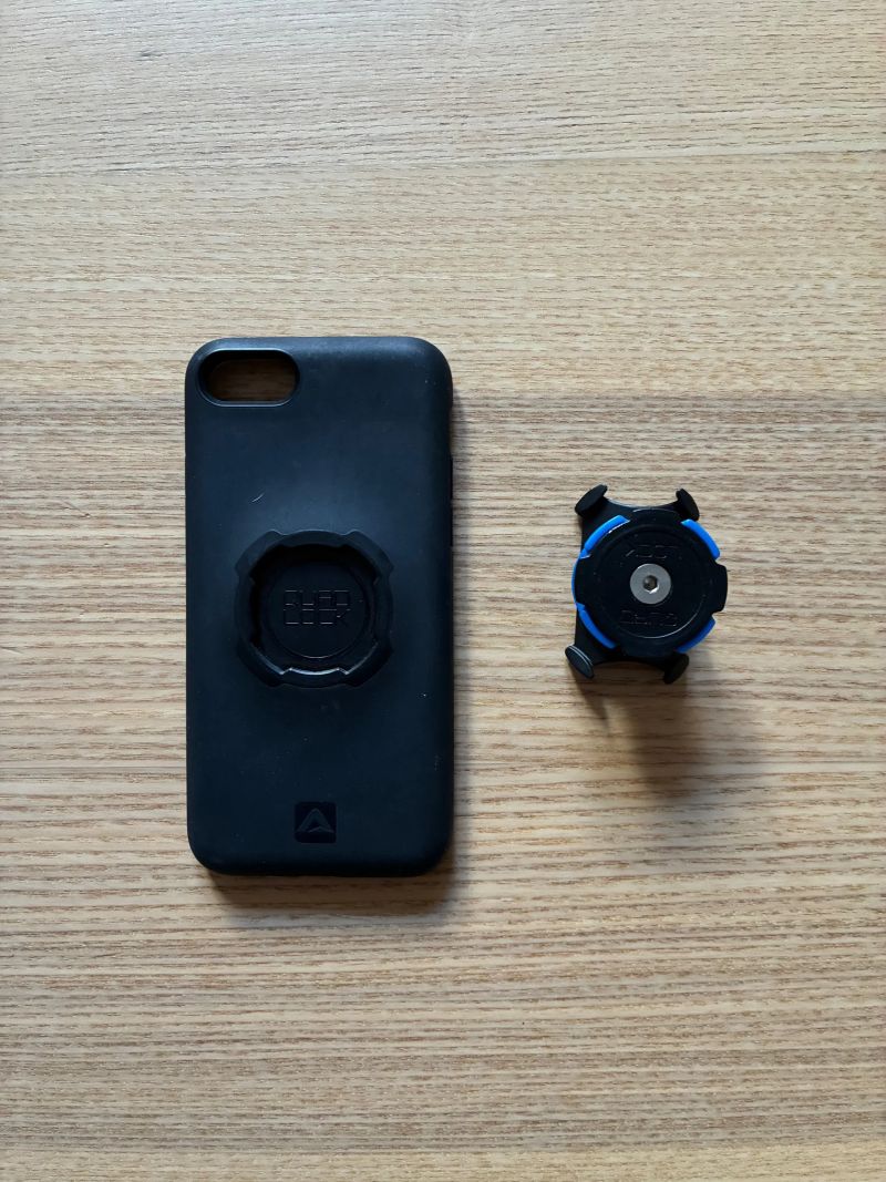 Quad Lock Case pro iPhone 8 / 7 / SE (2. a 3. Gen) - Pouzdro na telefon s držákem na říditka