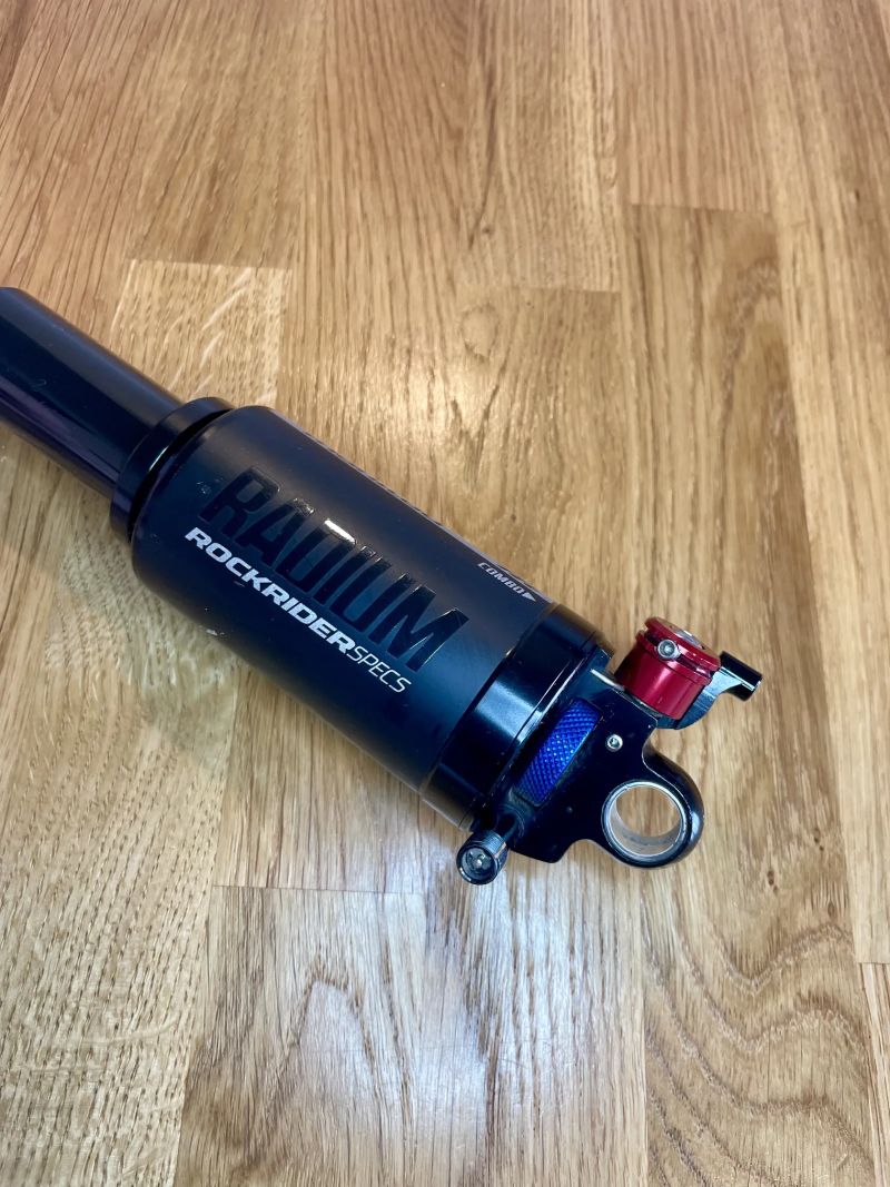 Prodám tlumič Manitou Radium Expert (remote lockout) 