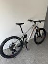 Santa Cruz Vala 1 CC X0 AXS RSV, najeto 200km, velikost L (záruka do 7/2027)