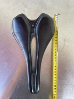Sedlo Romin EVO Comp Gel